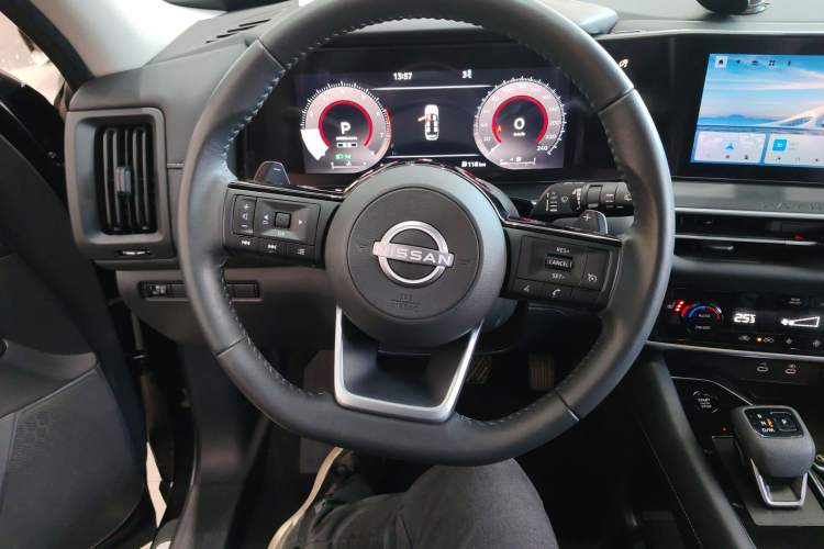 Used Nissan Pathfinder 2024 380 VC-TURBO Two-Wheel Drive Smart Edition 6 Seats