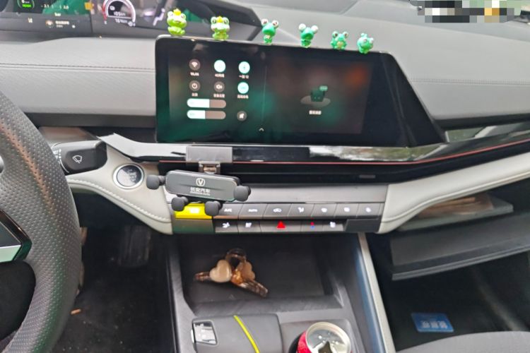 Used CHANGAN UNI-V iDD 2023 ZhiDian iDD 1.5T 113km ZhiKu Model