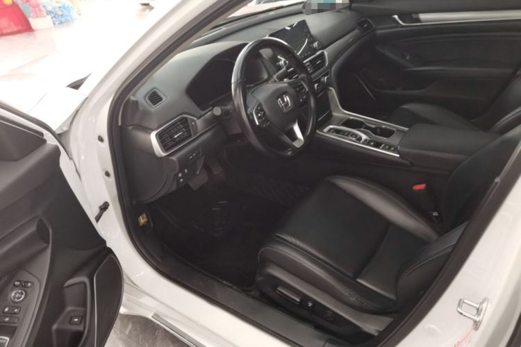 Used Honda Accord 2018 Rui Hybrid 2.0L Rui Ling Edition China VI
