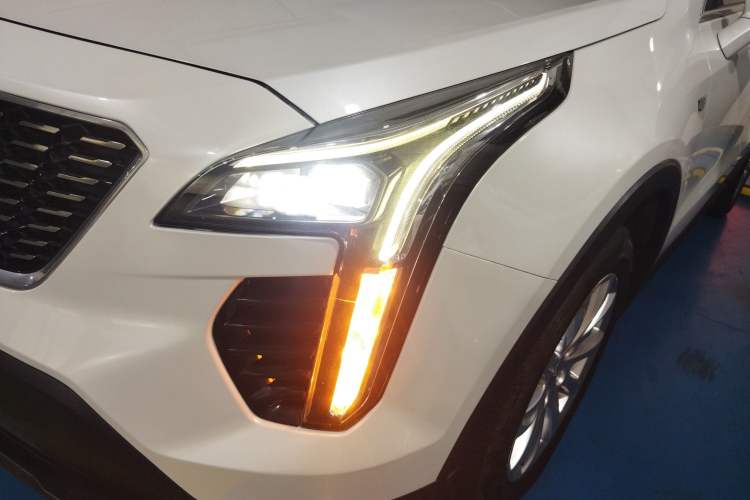 Used Cadillac XT4 2021 28T Two-Wheel Drive Tech Edition