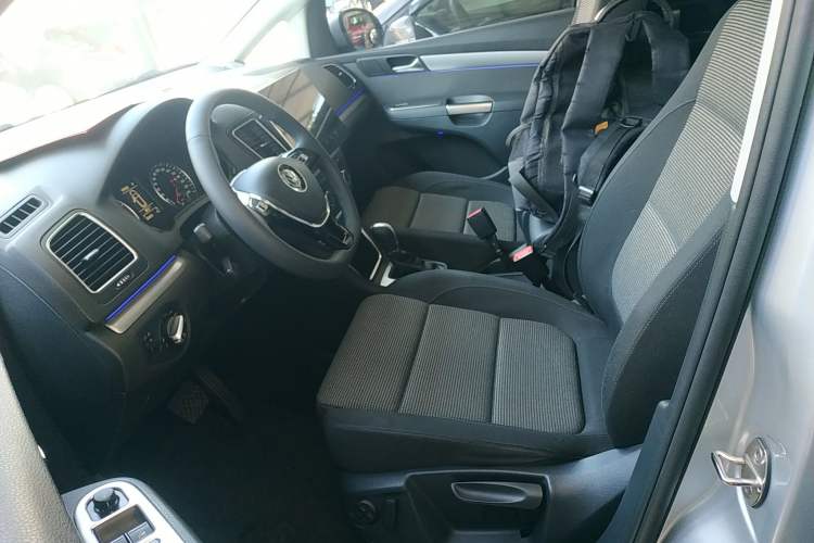 Used Volkswagen Sharan 2014 2.0 TSI Standard Model
