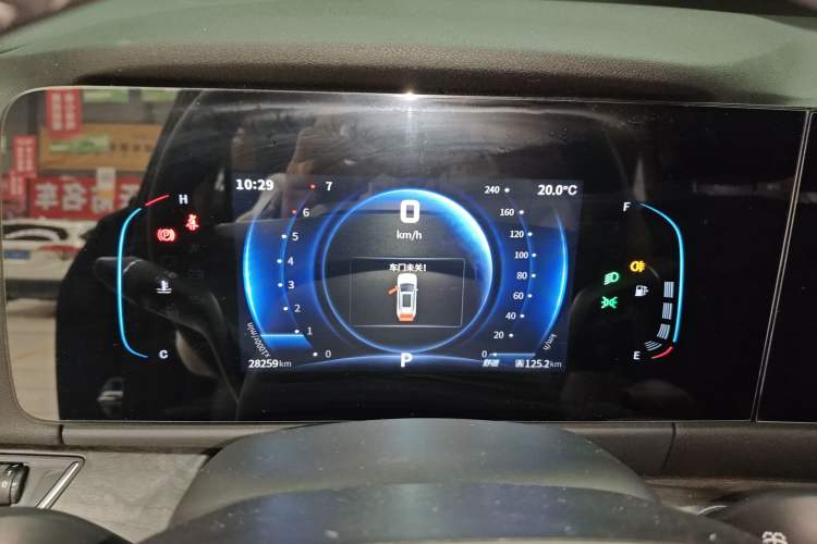 Used Dongfeng Fengon 580 2022 1.5T Automatic Luxury Version
