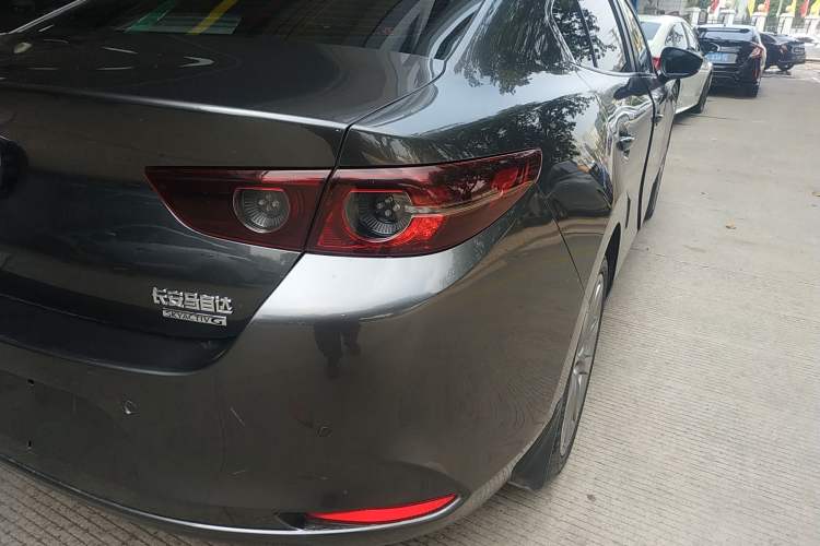 Used Mazda 3 Axela 2021 2.0L Automatic Zhiya Edition