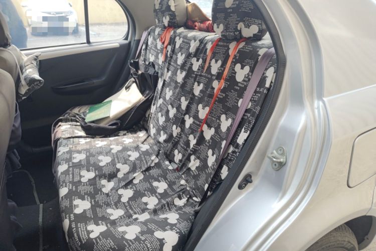 Used FAW Weizhi V5 2014 1.5L Manual Entry-Level Model
