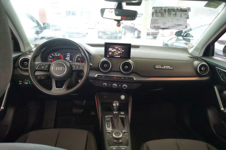 Used Audi Q2L 2018 35 TFSI Launch Exclusive Edition China VI
