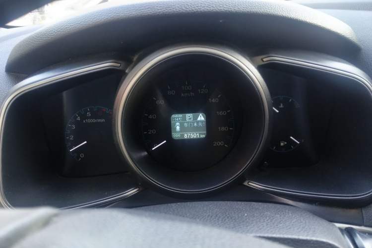 Used Oshan CX70 2017 CX70T 1.5T Automatic Luxury Edition