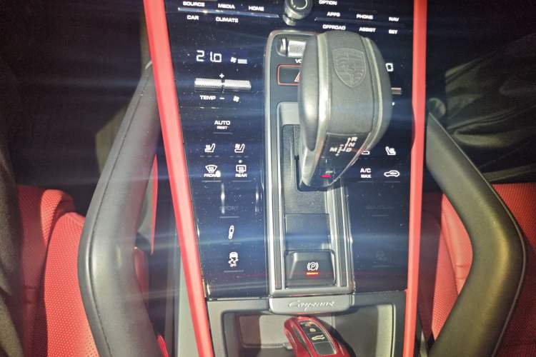 Used Porsche Cayenne 2023 Cayenne Coupé 3.0T Platinum Edition