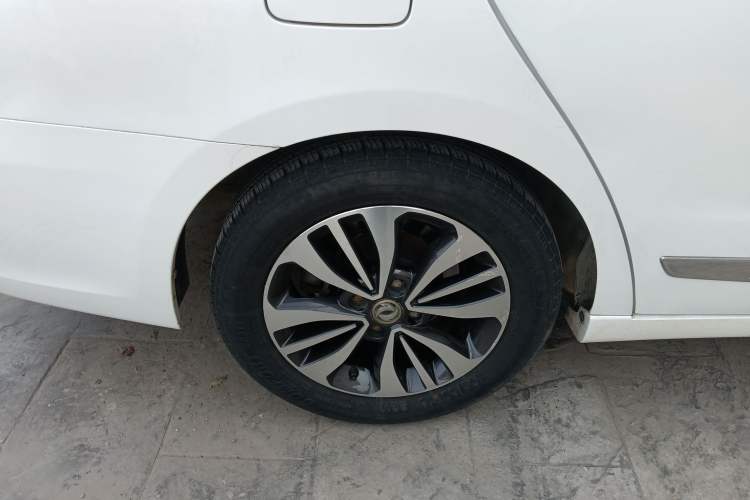 Used Dongfeng Aeolus A60 2016 1.5L Manual Luxury Version