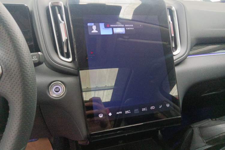 Used Hongqi HS3 2023 1.5T Two-Wheel Drive Shanwei Edition
