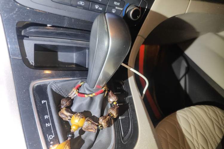 Used Huasong 7 2015 2.0T Automatic Comfort Model