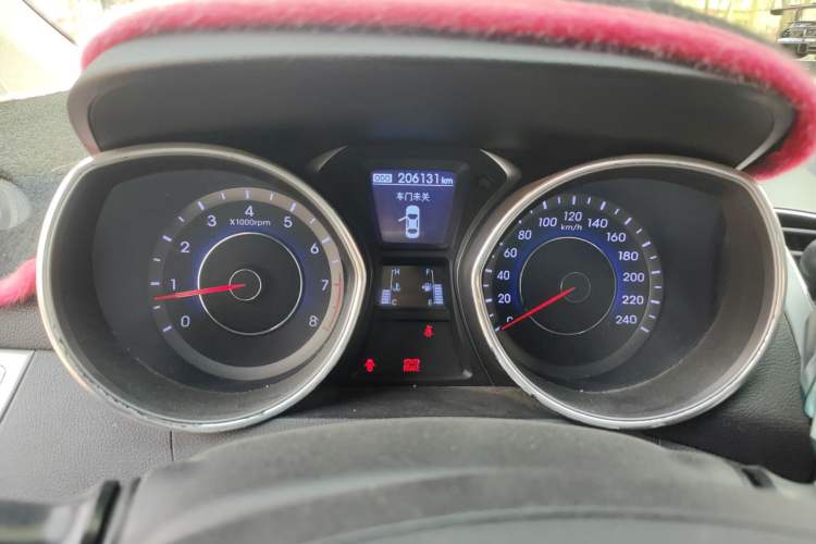 Used Hyundai Elantra (5th Generation / Langdong) 2012 1.6L Manual Leading Model Instrument Cluster