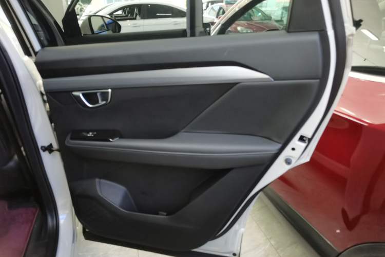 Used Wuling Asta 2022 2.0L DHT Electric Power Version