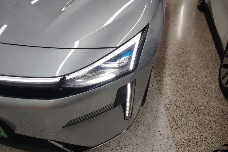 Used Geely Galaxy L6 2025 EM-i 140km Starship Edition