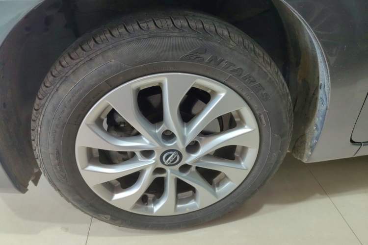 Used Nissan Sylphy 2022 Classic 1.6XE CVT Comfort Edition Left Front Wheel Hub