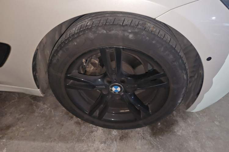 Used BMW 3 Series GT 2020 320i M Sport Night Edition Right Front Wheel Hub