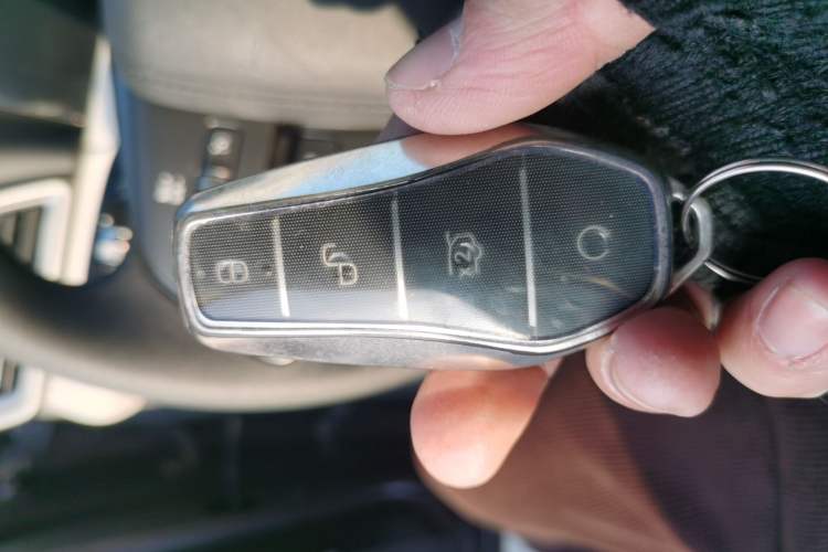 Used BYD Yuan UP 2025 Model 301KM Leading Version