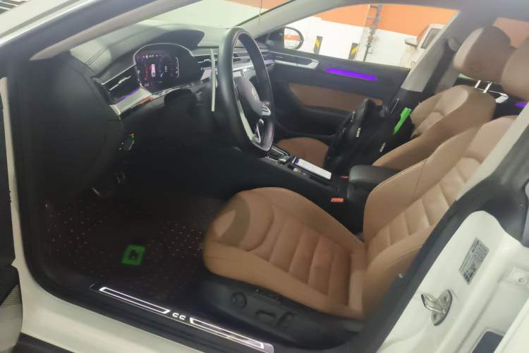 Used Volkswagen FAW-Volkswagen CC 2021 Estate Vehicle 380TSI Vizzion Edition
