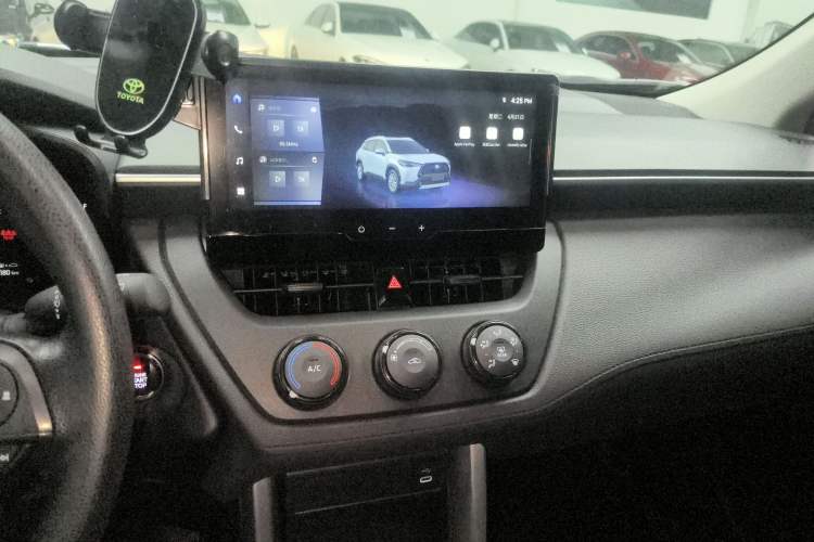 Used Toyota Corolla Cross 2023 2.0L Pioneer Edition
