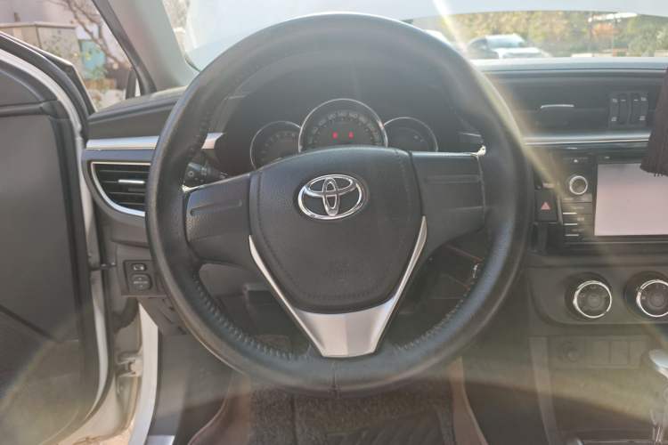 Used Toyota Levin 2014 1.6G CVT Elite Edition Steering Wheel