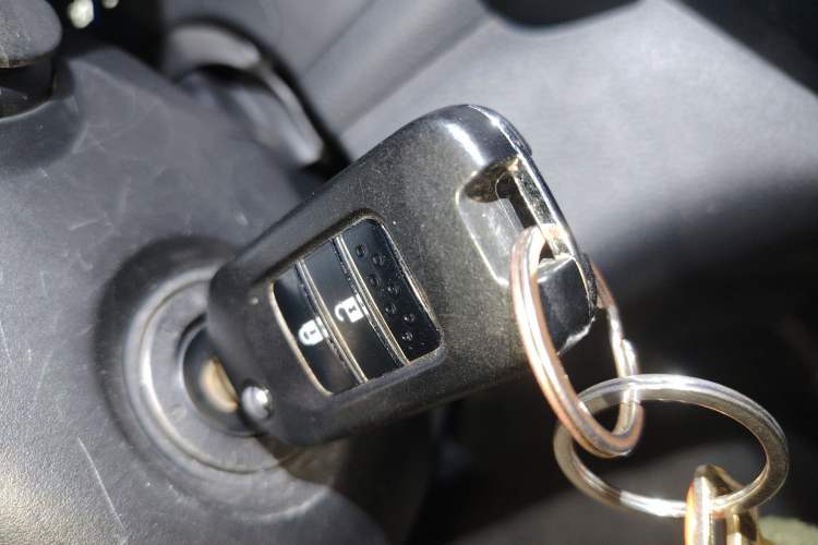 Used Honda Vezel 2020 1.5L CVT Pioneer Edition Vehicle Key