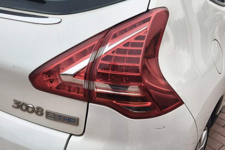 Used Peugeot 3008 2015 1.6THP Automatic Prestige Edition