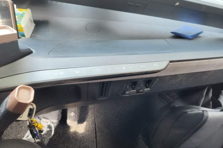 Used Baojun E200 2019 250KM Smart Drive Edition