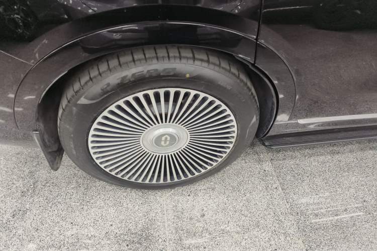 Used Hima AITO M9 2024 Range-Extended Ultra Version 52 kWh 6-Seater Model