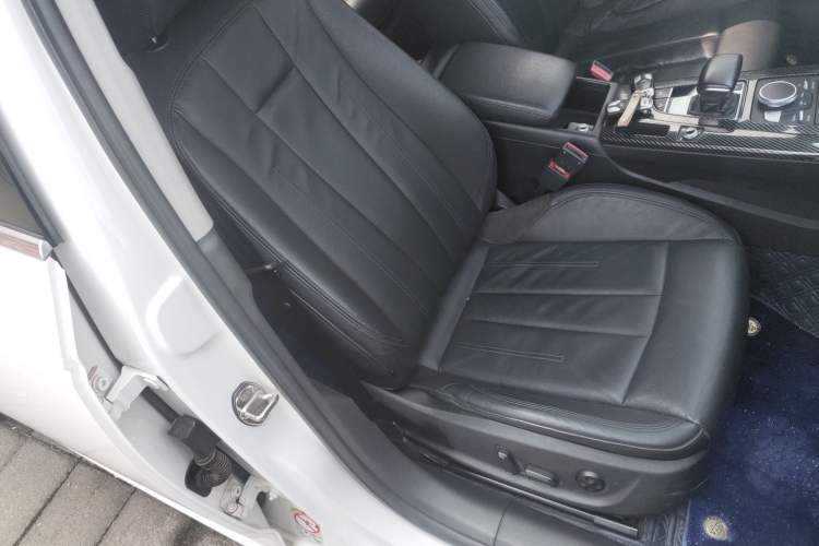 Used Audi A4L 2018 30th Anniversary Edition 40 TFSI Fashion Model