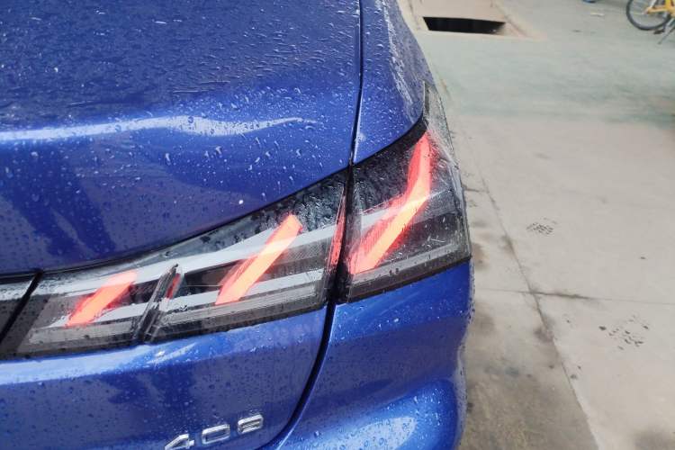 Used Peugeot 408 2022 1.6T Dream Edition
