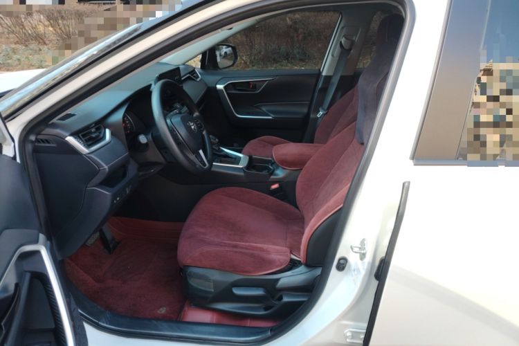 Used Toyota RAV4 2023 2.0L CVT Two-Wheel Drive Urban Edition
