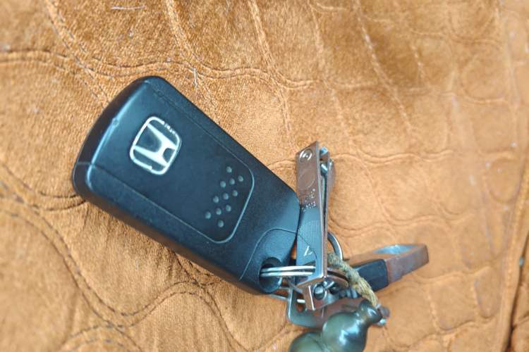 Used Honda CR-V 2013 2.4L two-wheel drive luxury version
