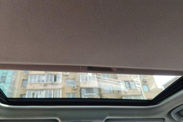 Used Toyota Camry 2015 2.5G Luxury Navigation Edition Headliner