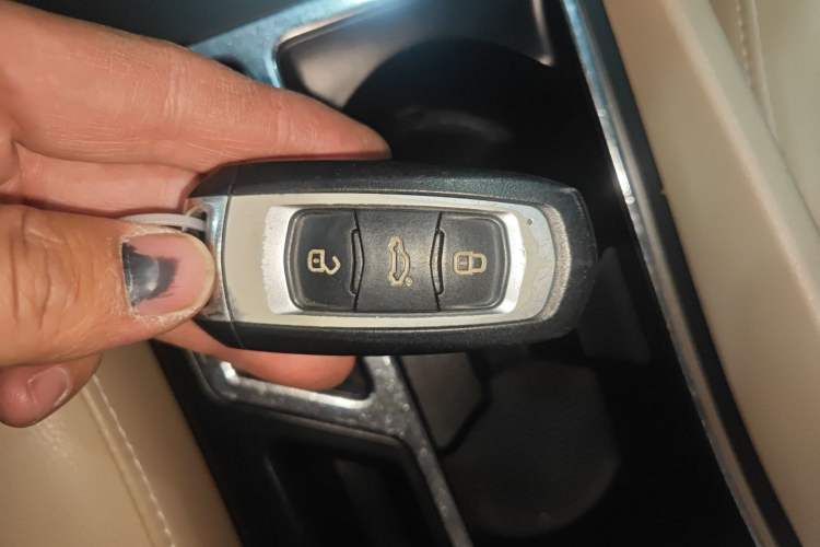 Used Geely Auto Emgrand 2017 Sedan Million Edition 1.5L CVT Luxury Model