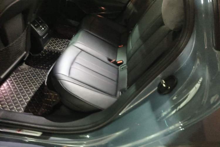 Used Audi A4L 2022 40 TFSI quattro RS Performance Package
