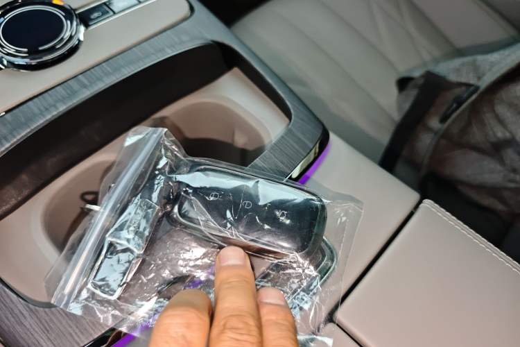 Used Geely Galaxy 8 2025 130km EM-P Exploration Edition Vehicle Key