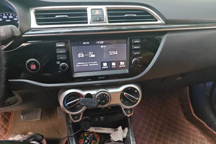 Used Kia KX Cross 2017 1.4L AT GLS Audio And AC Panel