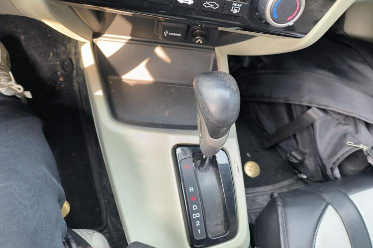 Used Honda Civic 2014 1.8L automatic comfort version