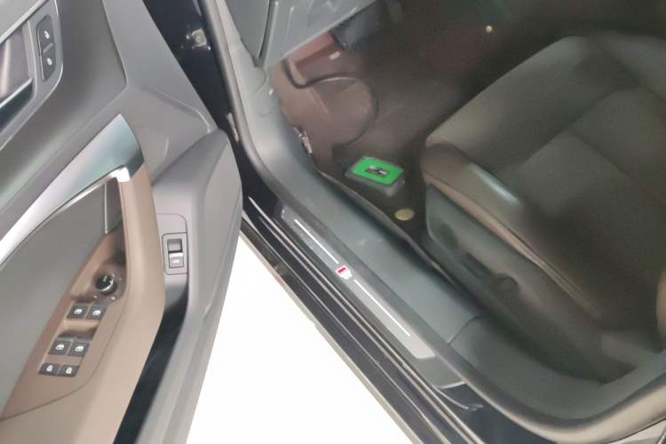 Used Audi A7L 2024 45TFSI S-line Dream-Building Edition Flow Crystal Package