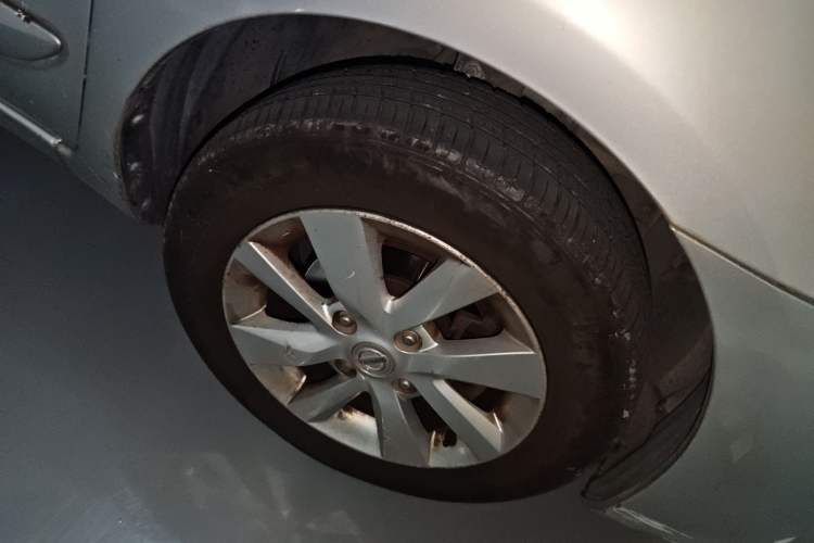 Used Nissan Livina 2013 1.6XL CVT Luxury Edition