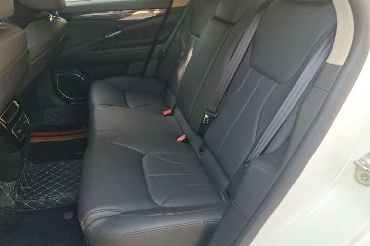 Used Geely Auto Emgrand GT 2016 2.4L Zunya Model