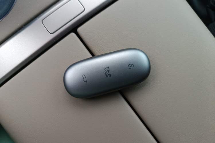 Used Li Auto MEGA 2025 Home Family Special Edition Vehicle Key