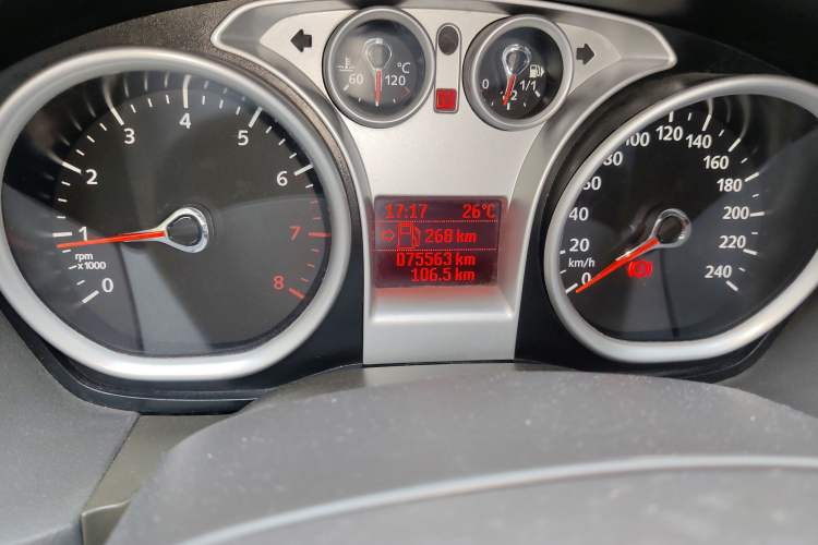 Used Ford Focus 2013 Sedan Classic 1.8L Manual Base Model
