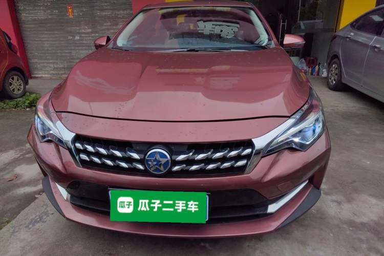 Used Venucia D60 2018 1.6L CVT Smart Connect Elite Edition