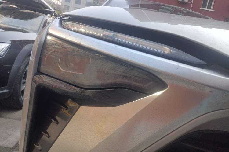 Used Nio ES8 2020 415 km Range 7-Seater Version Right Front Headlight