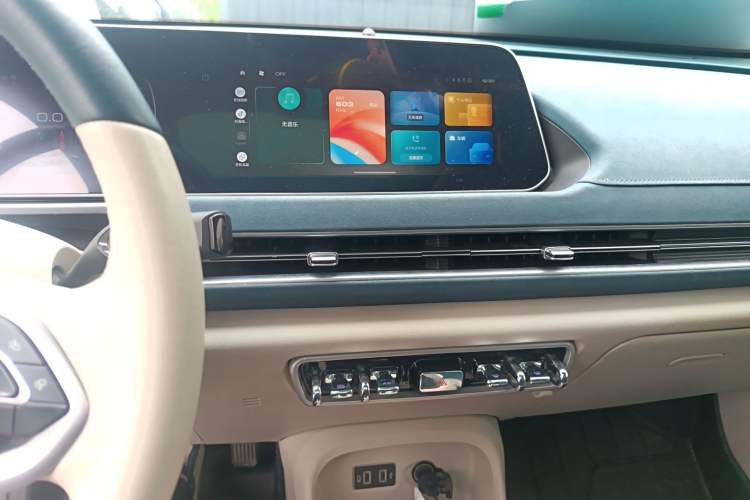 Used ORA Good Cat 2021 400km Standard Range Venus Edition Lithium Iron Phosphate