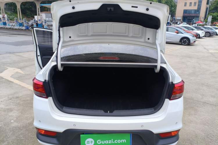 Used Kia K2 2017 Sedan 1.4L Manual Transmission GLS Trunk