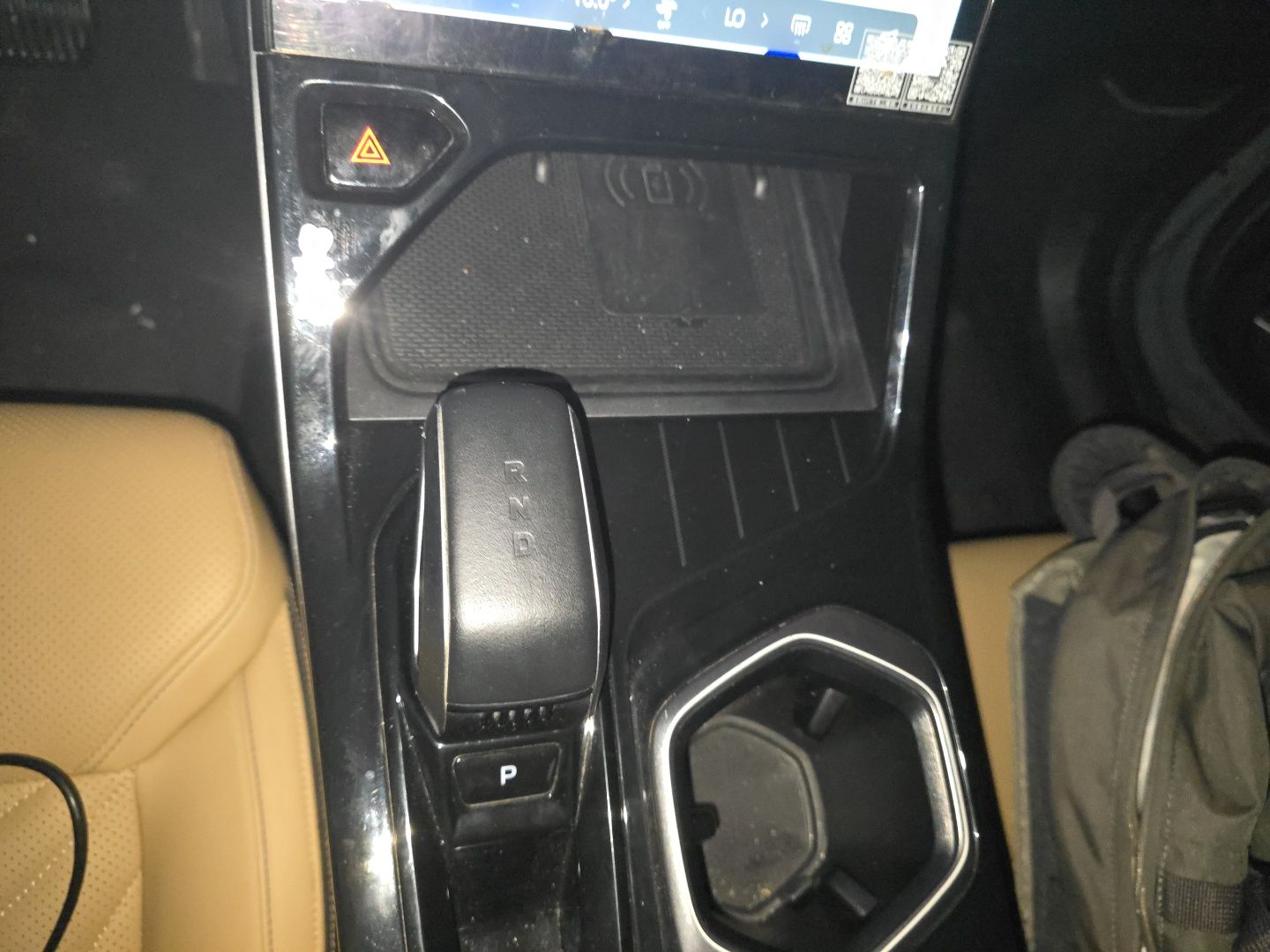 Geely Auto FX11 2023 1.5TD DCT Prestige Edition — снимка 14
