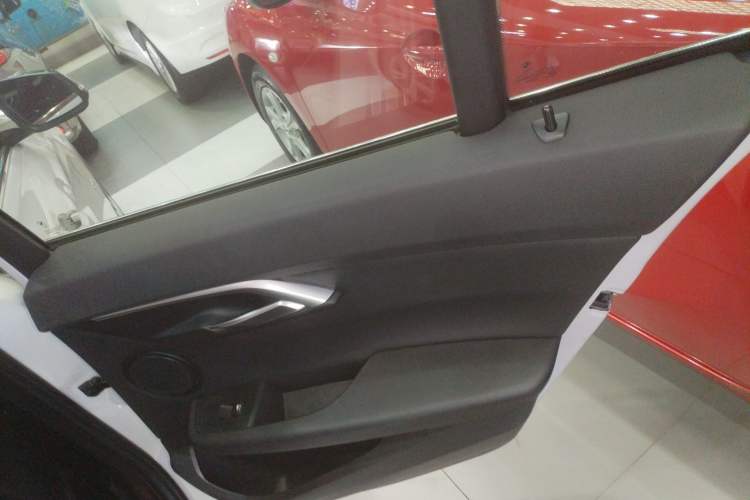 Used BMW 1 Series 2017 118i Design Package Model
