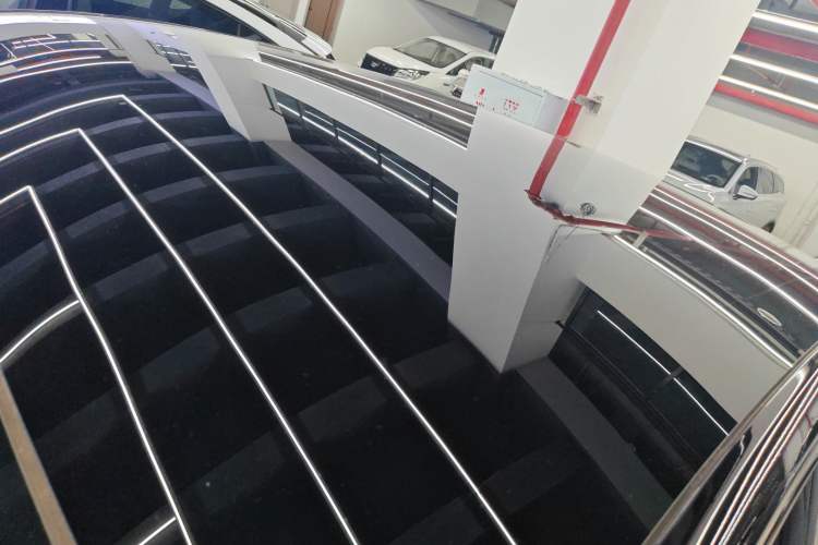 Used Hyptec HT 2023 600 Rear-Drive Tech Edition
