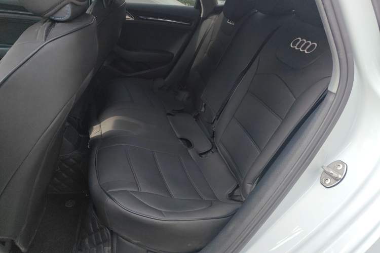 Used Audi A3 2020 Limousine 35 TFSI Fashion Edition China VI Emission Standard